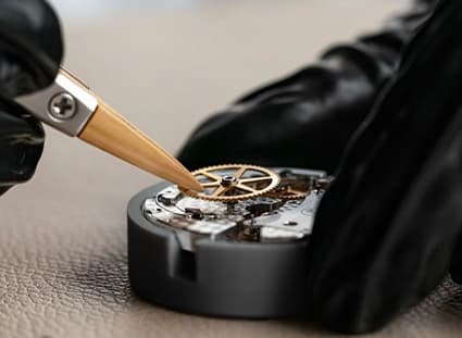 武汉万国服务中心电话地址